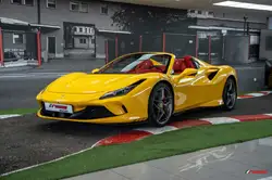 Ferrari F8 Spider