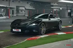 Ferrari Roma Deportivo Automático de 3 Puertas