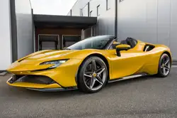 Ferrari SF90 Spider - Giallo Montecarlo - Carbon - VAT