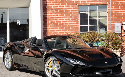 2023 Ferrari F8 Spider Base
