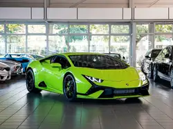 Lamborghini Huracán Tecnica Carbon Buckets Sensonum Lift