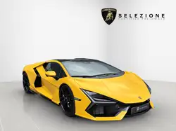 Lamborghini Revuelto 2025