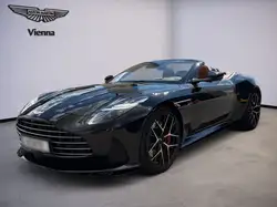 Aston Martin DB12 Volante | Onyx Black | Black Pack