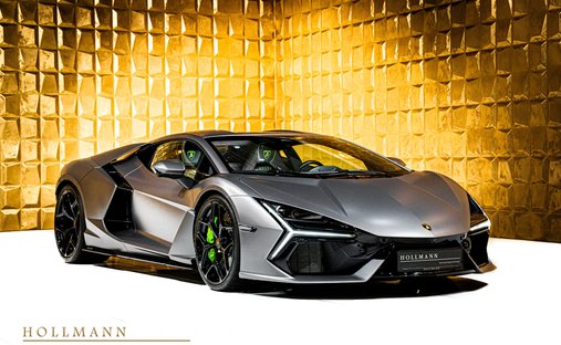 Lamborghini Revuelto