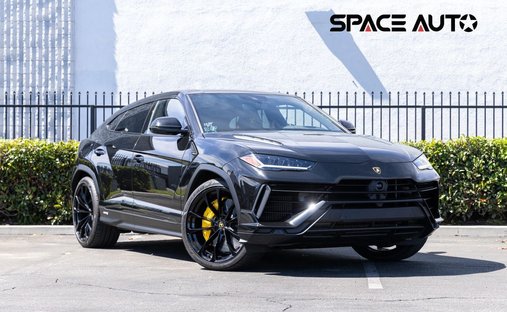 2024 Lamborghini Urus S Sport Utility 4D